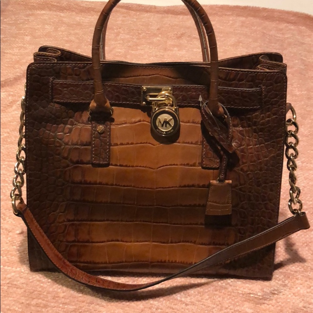 Michael kors genuine leather bag